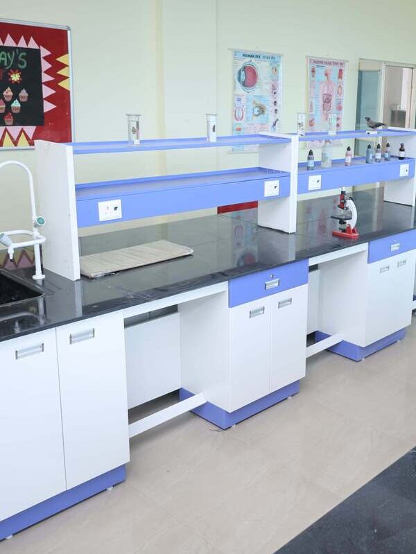 Well equipped laboratories Biology-Lab-min Biology Lab min e1750258815962