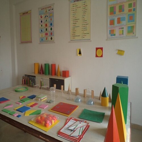 Laboratories maths lab
